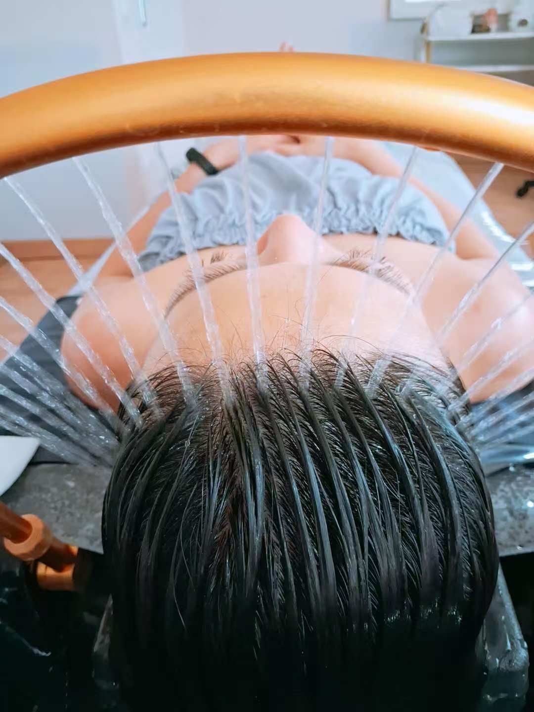 Chinesische Head Spa Massage Frankfurt